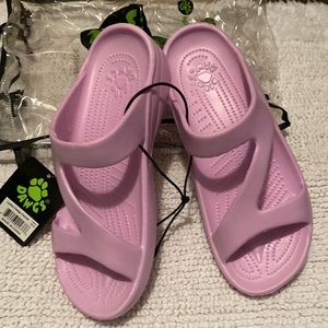 Dawgs Sandal New with Tsg